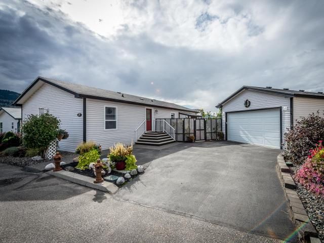 Main Photo: 21 768 E SHUSWAP ROAD in : South Thompson Valley Manufactured Home/Prefab for sale (Kamloops)  : MLS®# 148244