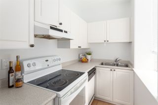 Photo 12: 701 233 ABBOTT Street in Vancouver: Downtown VW Condo for sale in "ABBOTT PLACE" (Vancouver West)  : MLS®# R2237351