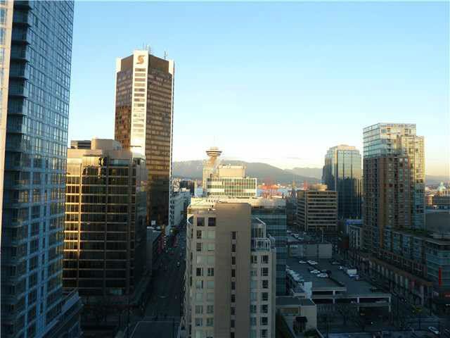 FEATURED LISTING: 2004 - 565 SMITHE Street Vancouver