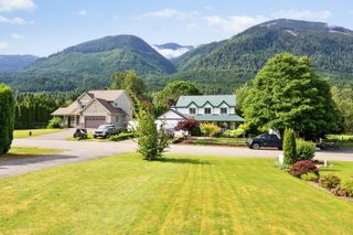 Photo 25: 48967 RIVERBEND Drive in Sardis - Chwk River Valley: Chilliwack River Valley House for sale (Sardis)  : MLS®# R2725963