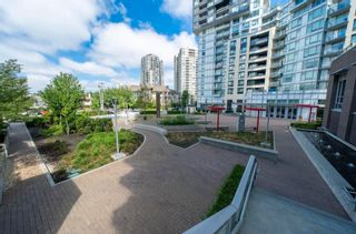 Photo 3: 1009 5470 ORMIDALE Street in Vancouver: Collingwood VE Condo for sale (Vancouver East)  : MLS®# R2863357