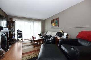 Photo 3: 103 31850 UNION Avenue in Abbotsford: Abbotsford West Condo for sale in "FERNWOOD MANOR" : MLS®# R2178233