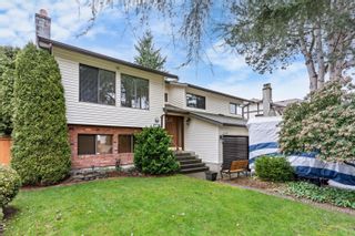 Main Photo: 21219 93 Avenue in Langley: Walnut Grove House for sale : MLS®# R2860177