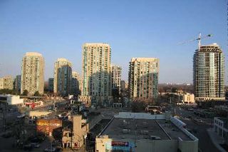 Photo 8: 1 7 Lorraine Drive in Toronto: Condo for sale (C07: TORONTO)  : MLS®# C1753613