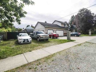 Photo 1: 14992 76 Avenue in Surrey: East Newton House for sale : MLS®# R2440953