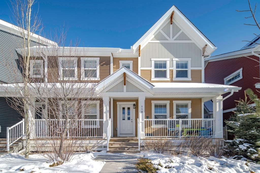 Main Photo: 110 Sunset Road: Cochrane Row/Townhouse for sale : MLS®# A1187469