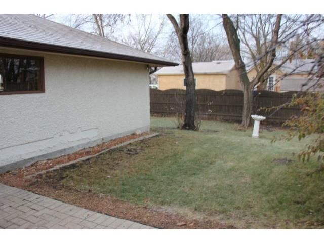 Photo 17: Photos: 2 Apex Street in WINNIPEG: Charleswood Residential for sale (South Winnipeg)  : MLS®# 1221781