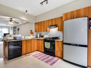 Photo 3: 50 9088 HALSTON Court in Burnaby: Government Road Townhouse for sale in "Terramor" (Burnaby North)  : MLS®# V1059563