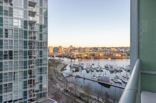 Photo 8: 1003 1099 MARINASIDE Crescent in Vancouver: Yaletown Condo for sale in "Marinaside Resorts" (Vancouver West)  : MLS®# R2865176