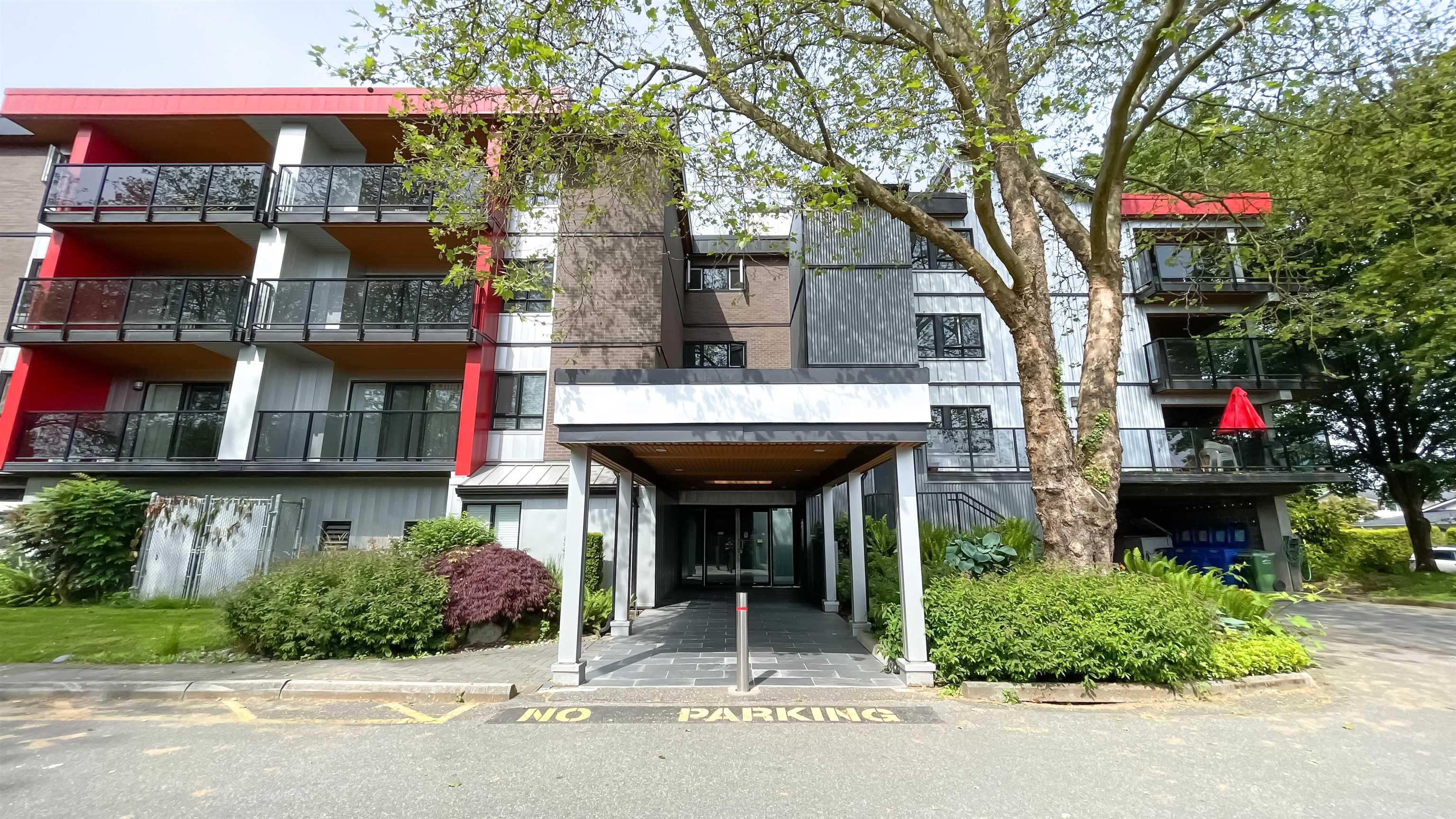 Main Photo: 303 11240 DANIELS Road in Richmond: East Cambie Condo for sale in "DANIELS MANOR" : MLS®# R2722533