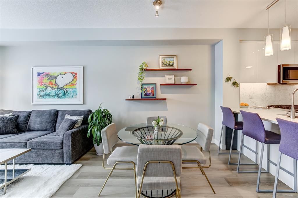 Main Photo: 95 Burma Star Road SW in Calgary: Apartment for sale : MLS®# A2040897
