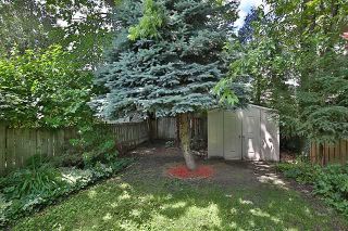 Photo 13: 12 Westbrook Ave in Toronto: Woodbine-Lumsden Freehold for sale (Toronto E03)  : MLS®# E3264118