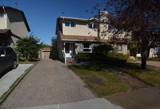 Photo 1: 304 berwick Drive NW in Calgary: Beddington Heights Semi Detached (Half Duplex) for sale : MLS®# A2003741