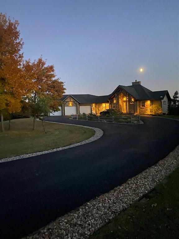 Main Photo: 10 Silvertip Drive: Rural Foothills County Detached for sale : MLS®# A2000172