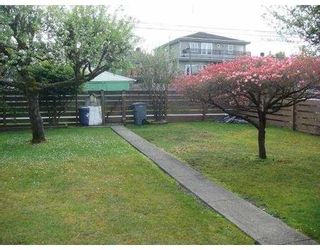 Photo 9: 2778 E 3RD Avenue in Vancouver: Renfrew VE House for sale (Vancouver East)  : MLS®# V826350