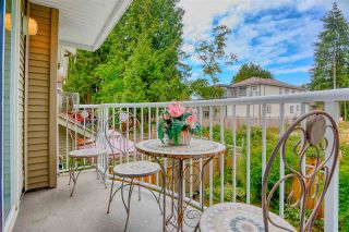 Photo 13: 18 8289 121A Street in Surrey: Queen Mary Park Surrey Townhouse for sale in "KENNEDY  WOODS" : MLS®# R2396850