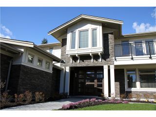 Photo 2: 950 GLENORA AV in North Vancouver: Edgemont House for sale