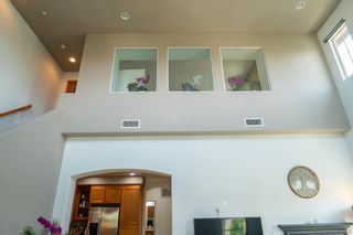 Photo 5: MISSION VALLEY Townhouse for sale : 3 bedrooms : 2702 Piantino Cir in San Diego