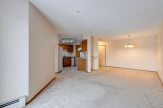 Photo 12: 207 7 Somervale View SW in Calgary: Somerset Apartment for sale : MLS®# A2030275