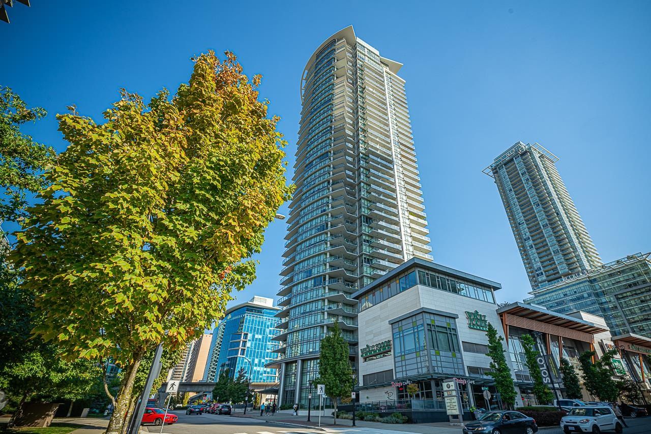Main Photo: 707 2008 ROSSER Avenue in Burnaby: Brentwood Park Condo for sale (Burnaby North)  : MLS®# R2727398