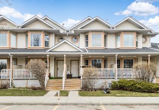 Main Photo: 90 Martin Crossing Court NE in Calgary: Martindale Row/Townhouse for sale : MLS®# A1214022