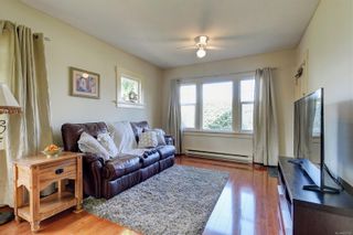 Photo 2: 3073 Millgrove St in Saanich: SW Gorge House for sale (Saanich West)  : MLS®# 903795