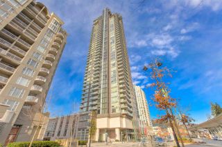 Photo 1: 2305 1188 PINETREE Way in Coquitlam: North Coquitlam Condo for sale in "M3" : MLS®# R2422400