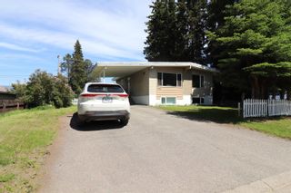 Photo 2: 4048 4TH Avenue in Smithers: Smithers - Town House for sale (Smithers And Area (Zone 54))  : MLS®# R2701982