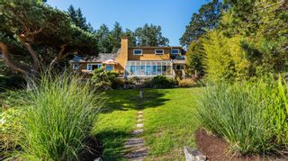 Photo 12: 2550 Queenswood Dr in Saanich: SE Queenswood House for sale (Saanich East)  : MLS®# 960562