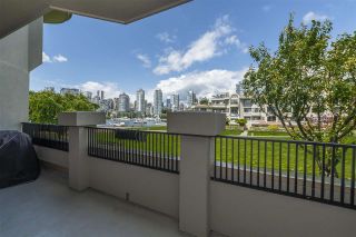 Photo 9: 213 1869 SPYGLASS Place in Vancouver: False Creek Condo for sale in "VENICE COURT" (Vancouver West)  : MLS®# R2461533