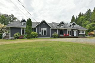 Photo 2: 1083 BOYLE Road in Gibsons: Gibsons & Area House for sale (Sunshine Coast)  : MLS®# R2761777