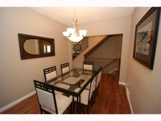 Photo 4: 108 CRESTMONT Drive SW in CALGARY: Crestmont Residential Detached Single Family for sale (Calgary)  : MLS®# C3416716