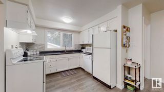 Photo 10: 8212 181 Street in Edmonton: Zone 20 House for sale : MLS®# E4308140