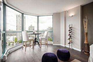 Photo 6: 1301 212 DAVIE Street in Vancouver: Yaletown Condo for sale (Vancouver West)  : MLS®# R2689508