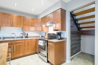 Photo 10: 233 BALMORAL Place in Port Moody: North Shore Pt Moody Townhouse for sale in "Balmoral Place" : MLS®# R2585129