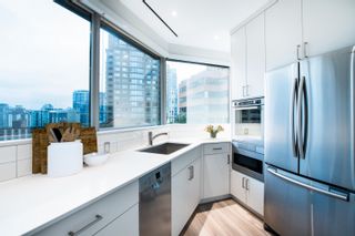 Photo 7: 814 1177 HORNBY Street in Vancouver: Downtown VW Condo for sale in "London Place" (Vancouver West)  : MLS®# R2869569