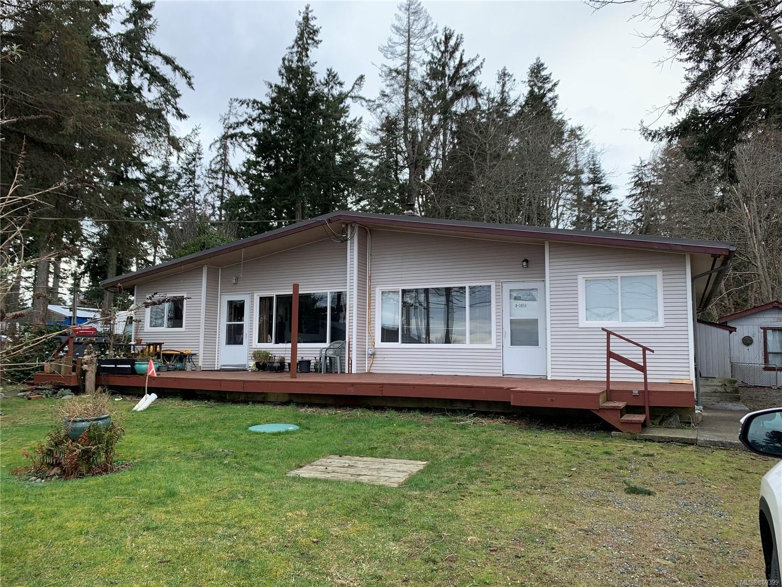 Main Photo: 3856 S Island Hwy in Campbell River: CR Campbell River South Full Duplex for sale : MLS®# 869399