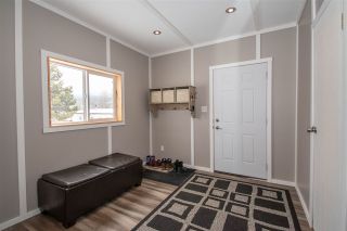 Photo 2: 21 95 LAIDLAW Road in Smithers: Smithers - Rural Manufactured Home for sale in "MOUNTAIN VIEW MOBILE HOME PARK" (Smithers And Area (Zone 54))  : MLS®# R2441463
