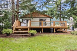 Photo 2: 1324 Anderton Rd in Comox: House for sale : MLS®# 952734