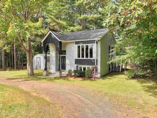Photo 1: 794 Maple Avenue in Aylesford: Kings County Residential for sale (Annapolis Valley)  : MLS®# 202223719