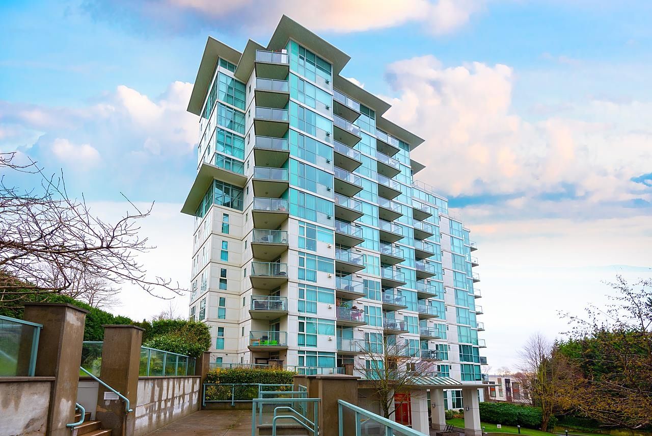Main Photo: PH2 2763 CHANDLERY Place in Vancouver: South Marine Condo for sale in "RIVER DANCE" (Vancouver East)  : MLS®# R2748189