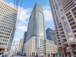 Main Photo: 611 955 Bay Street in Toronto: Bay Street Corridor Condo for sale (Toronto C01)  : MLS®# C8188640