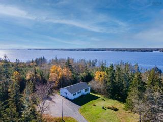 Photo 3: 450 Rockland Road in Rockland: 407-Shelburne County Residential for sale (South Shore)  : MLS®# 202403067