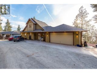 Photo 1: 9143 Tronson Road Adventure Bay: Okanagan Shuswap Real Estate Listing: MLS®# 10308821