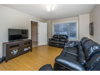 Photo 12: 21585 95A Avenue in Langley: Walnut Grove House for sale : MLS®# R2132168