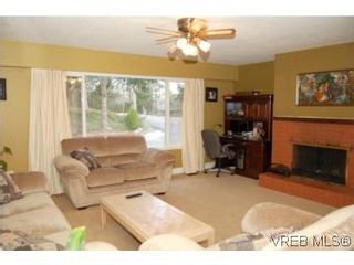 Photo 2: 3536 Wishart Rd in VICTORIA: Co Latoria House for sale (Colwood)  : MLS®# 494985
