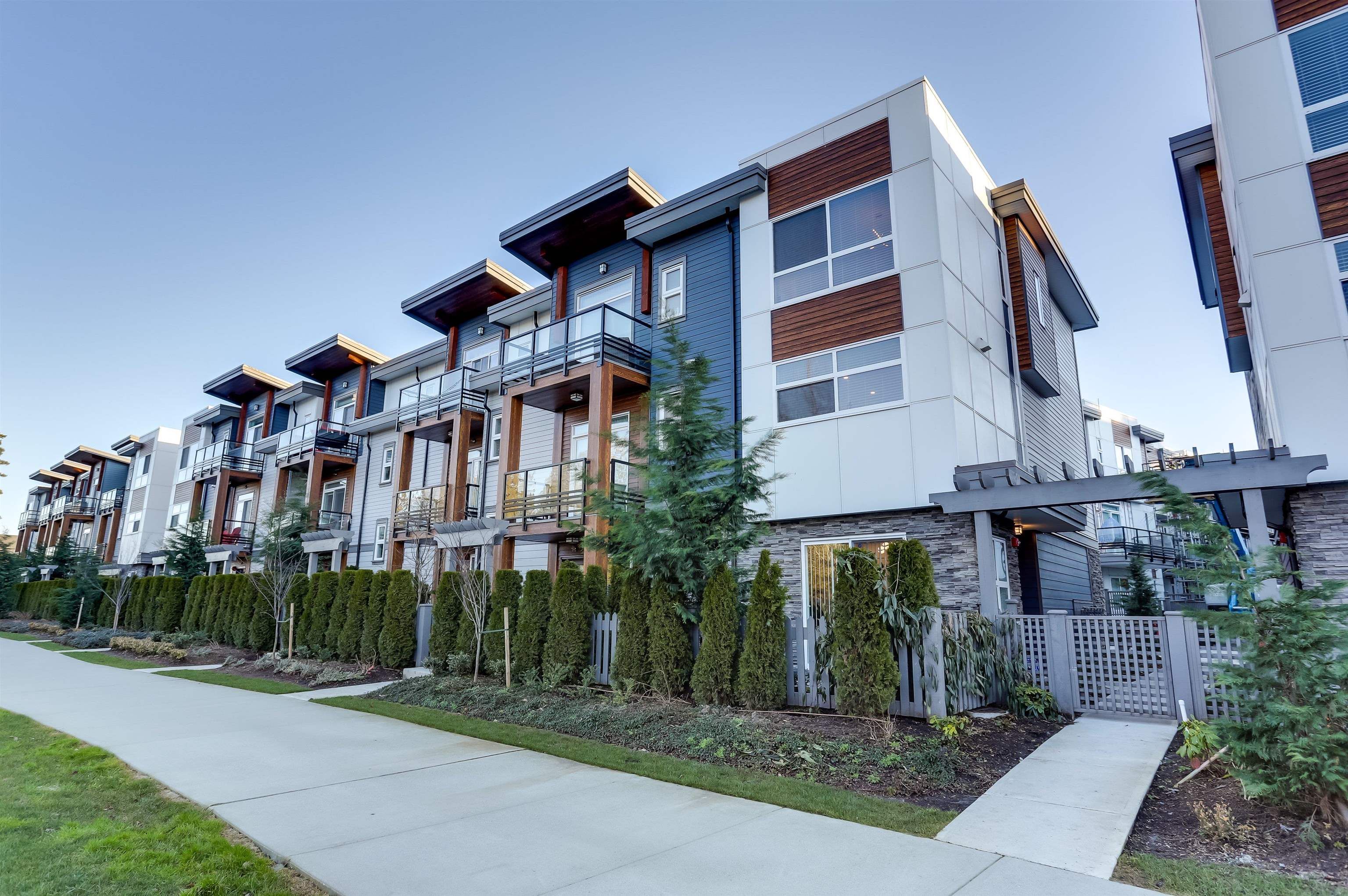 Main Photo: 71 7947 209 Street in Langley: Willoughby Heights Townhouse for sale in "Luxia" : MLS®# R2673208