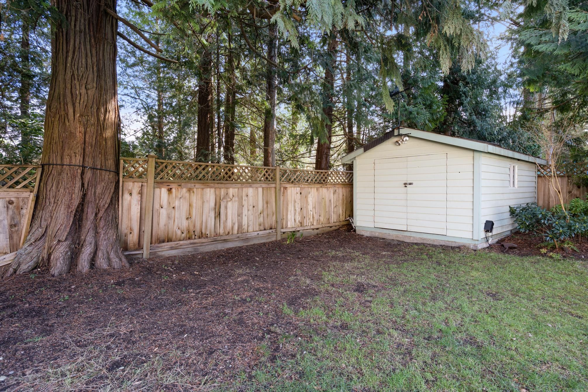 Photo 36: Photos: 5082 1 Avenue in Delta: Pebble Hill House for sale in "PEBBLE HILL" (Tsawwassen)  : MLS®# R2660516