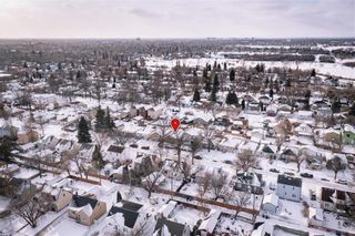 Photo 27: 406 Truro Street in Winnipeg: St James Residential for sale (5E)  : MLS®# 202300512