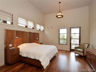 Photo 9: 2055 Edgecliffe Pl in VICTORIA: OB South Oak Bay House for sale (Oak Bay)  : MLS®# 693009